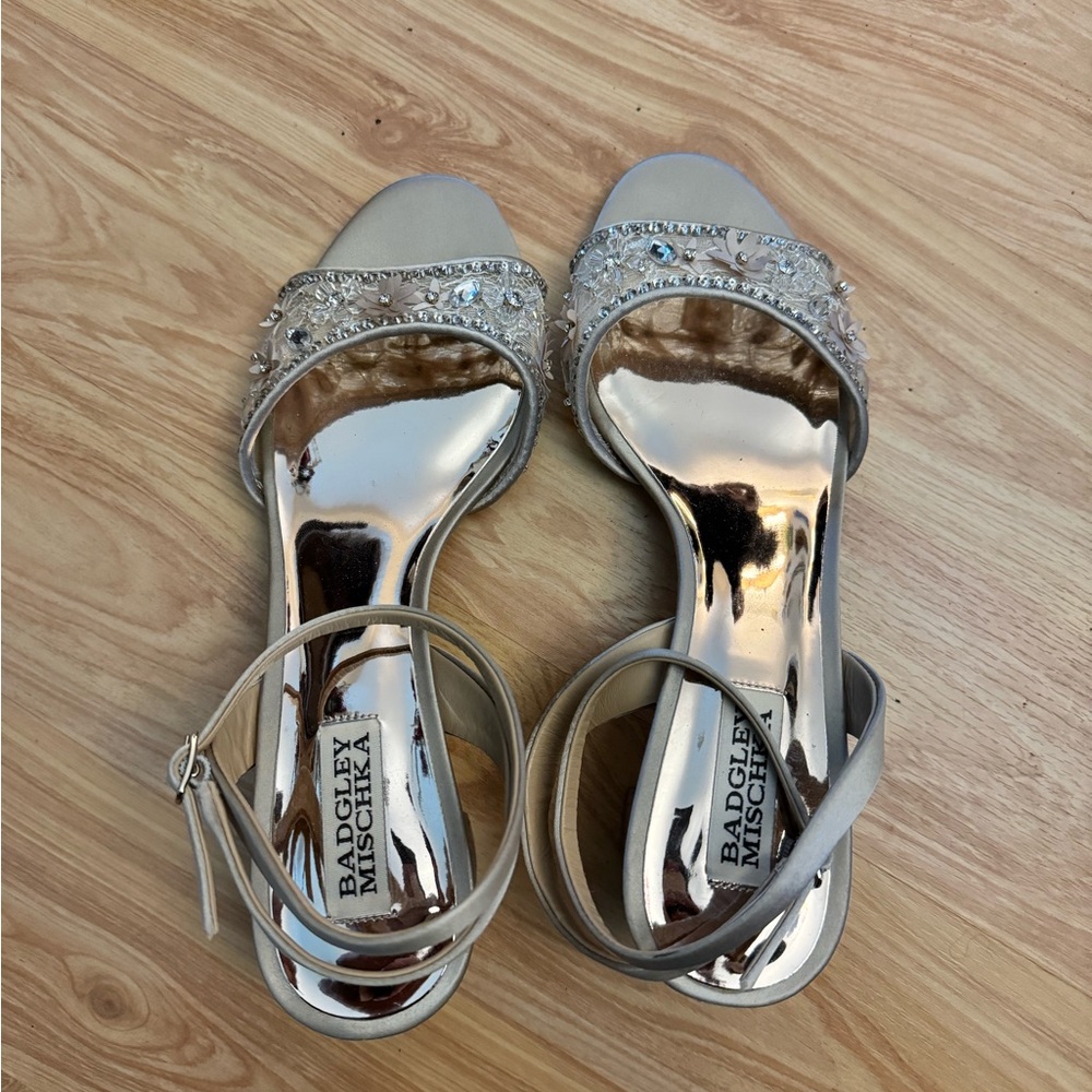 Badgley Mischka Silver Heels with Elegant Design